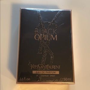 YSL black opium eau de perfum